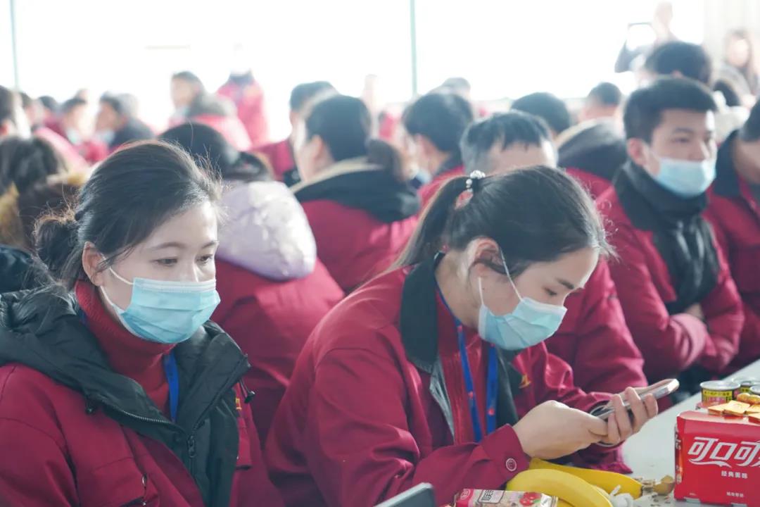 蘇州冠科工業(yè)設(shè)備有限公司召開2022新春年會(huì)