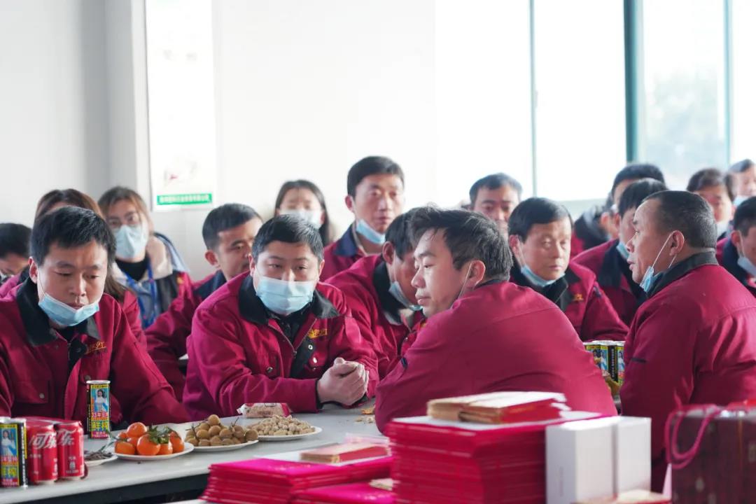 蘇州冠科工業(yè)設(shè)備有限公司召開2022新春年會(huì)