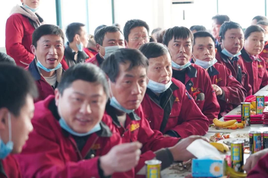 蘇州冠科工業(yè)設(shè)備有限公司召開2022新春年會(huì)